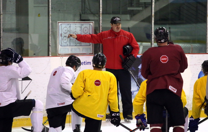 Latvijas U20 izlases treniņnometnei pievienojas 12 hokejisti