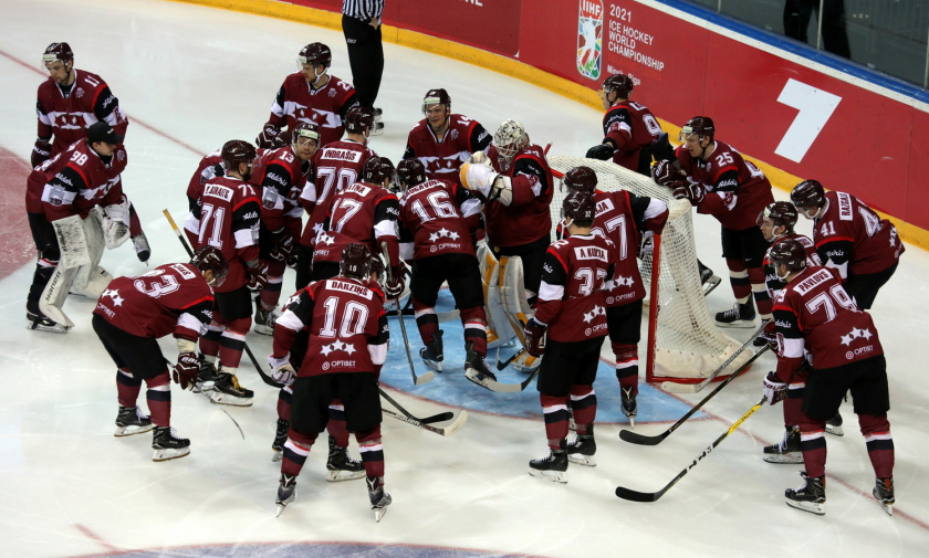 Latvijas izlase 25 spēlētāju sastāvā dodas uz Ķelni