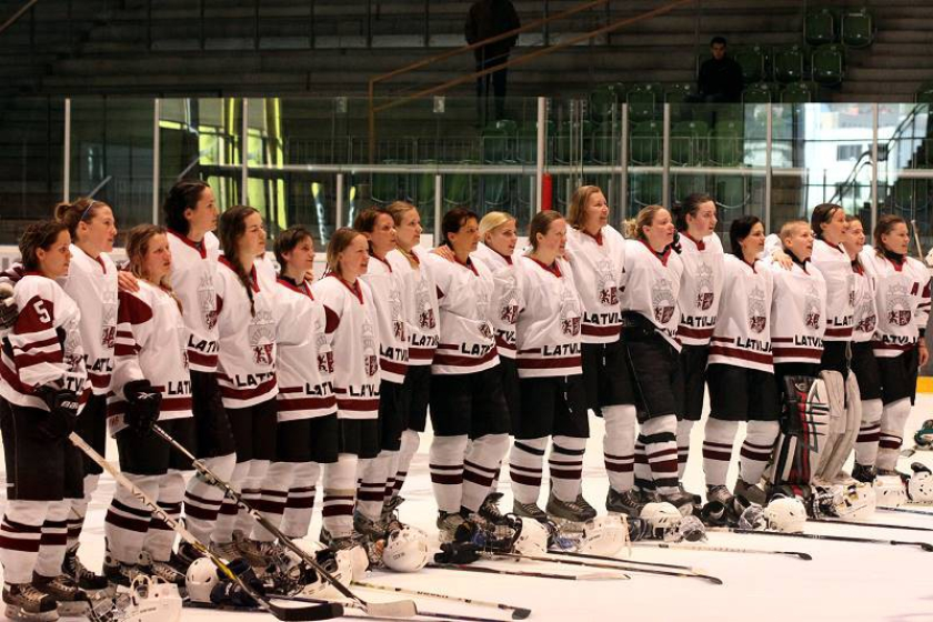 Latvijas sieviešu izlase izcīna trešo vietu