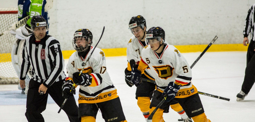 "Liepāja" uzvar čempionus, "Dinaburga" izcīna pirmo uzvaru OHL