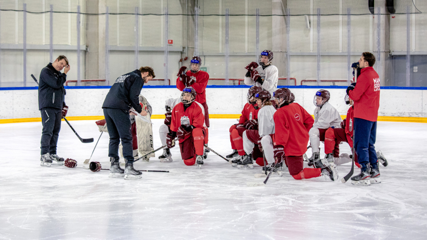 Nosaukts Latvijas U-16 izlases 3 pret 3 sastāvs Jaunatnes olimpiādei