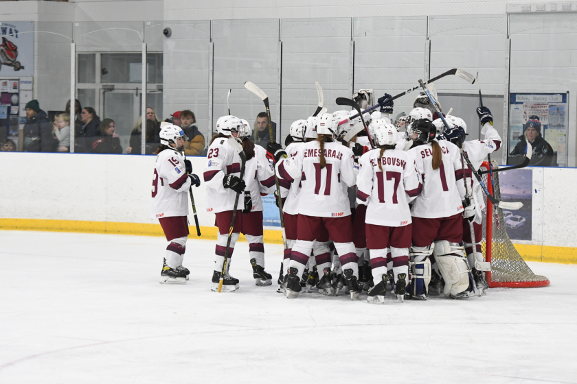 U-18 meitenes apspēlē Turciju un iegūst otro vietu